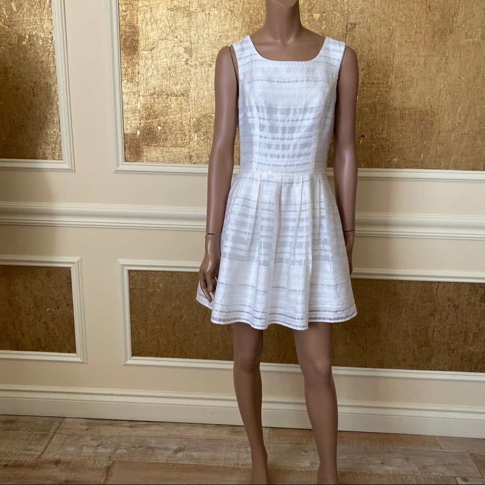 CASTING LA white chiffon fit&flare mini dress S